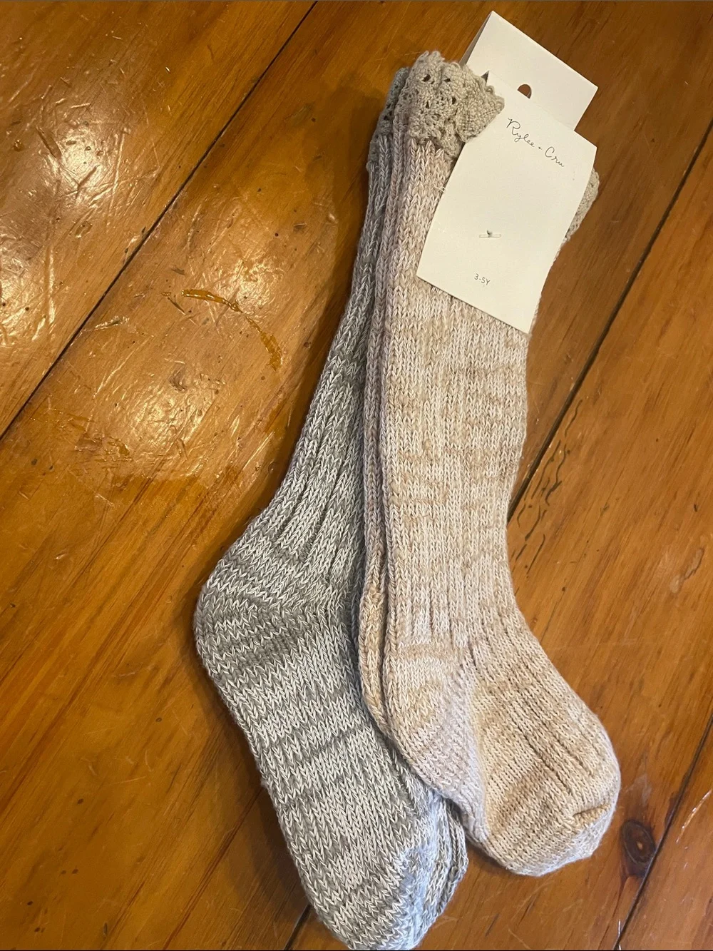Rylee + Cru Ruffle Top Marled Crew Socks — Beige & Gray